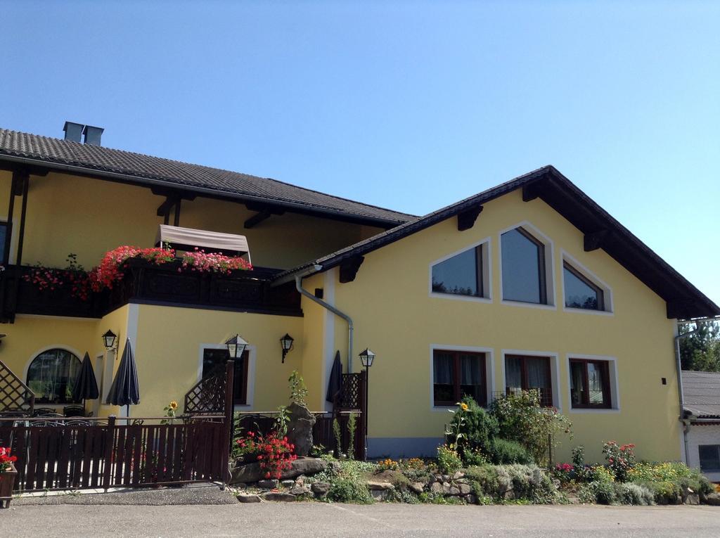 Gasthof Zur Haltestelle Lasberg Extérieur photo